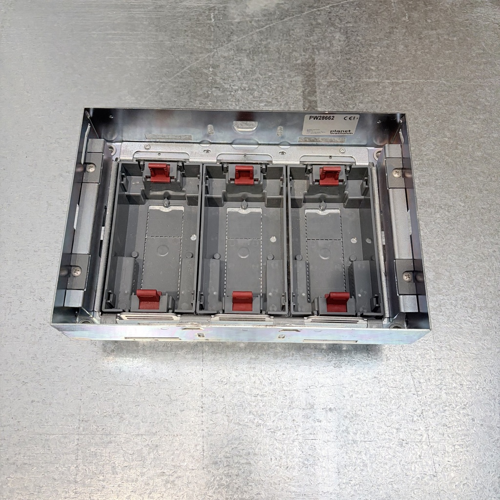 Kit boîte affleurante 265 x 182 mm