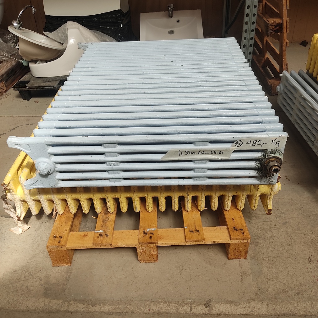 Radiateur fonte avec pied H:90cm -6 colonnes -20 éléments