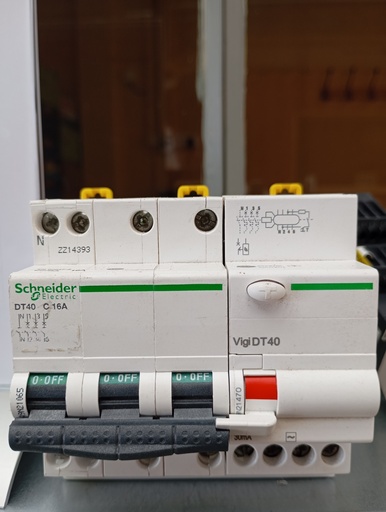 [10.7.491-020] Disjoncteur 3P+N 16A C+Différentiel 25A AC