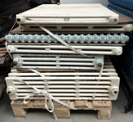 [8.1.381-004] Radiateur 87 x 86 x 7